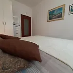 Saglia شقة
