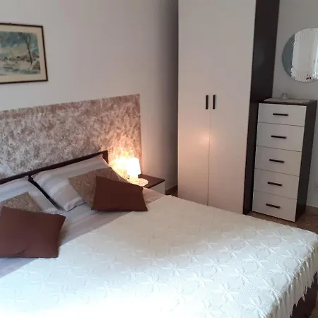Saglia Appartamento Malcesine