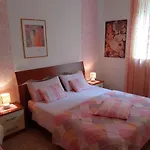 Apartment Saglia *