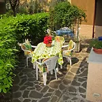 Saglia Apartment